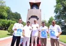 Harish Rao: అమర వీరుల స్తూపం వద్ద రాజీనామా పత్రంతో హరీష్ రావు